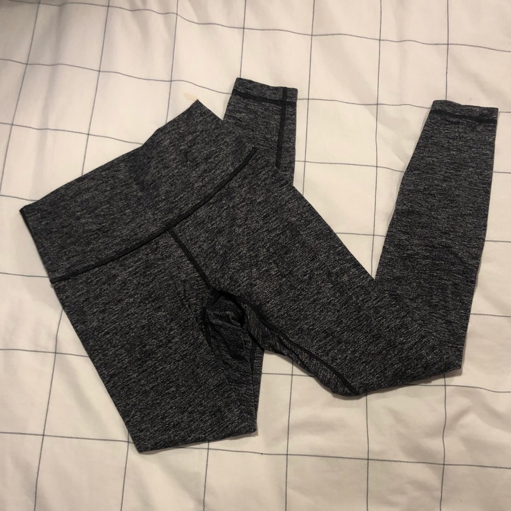 Lululemon Aligns, highwaisted full length, 6